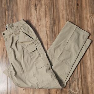 5.11 Tactical Men's Cargo Pants in Khaki Tan 34 x 34